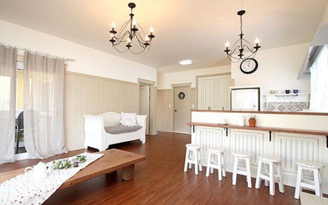 Ganghwa Aratteul 1st Pension