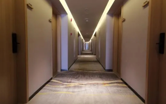 Yinyuan Grand Hotel