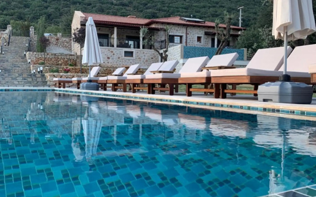 Kairos Hotel