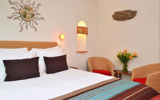 Playa Palms Beach Hotel