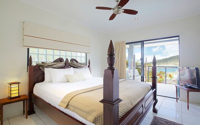 at Waterfront Whitsunday Retreat