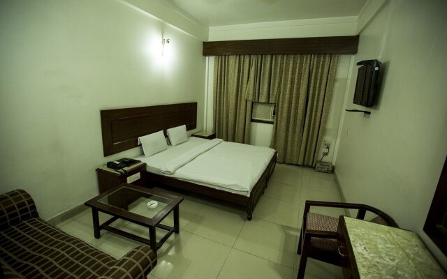 Hotel Deep Avadh