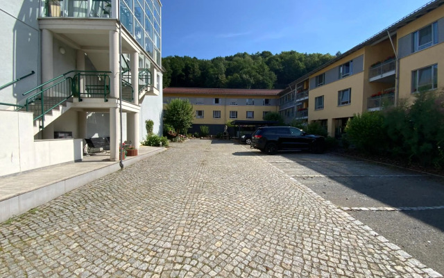 Villa Nevada - Adults only