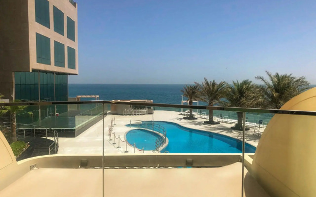 Grand Swiss-Belhotel Waterfront Seef