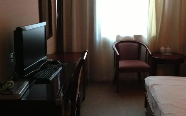 Wen Ping Business Hotel