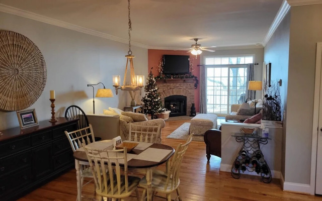 VCI - Klonteska Condominiums #C6