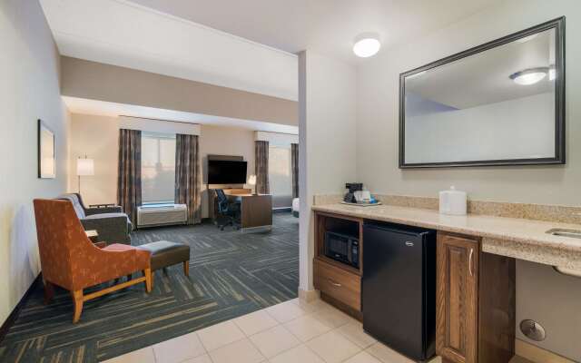 Hampton Inn & Suites Plattsburgh