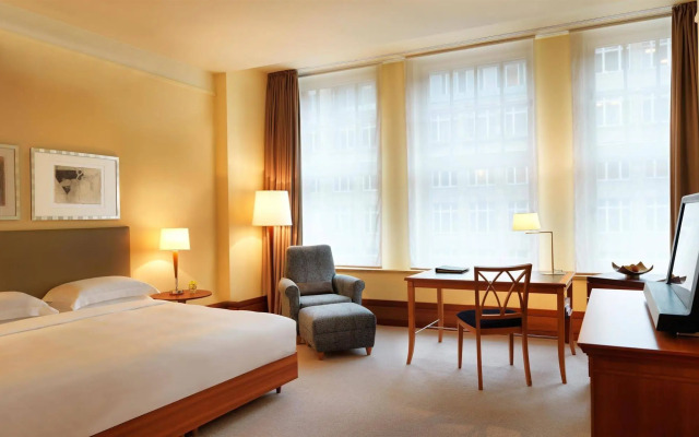 Conrad Hamburg