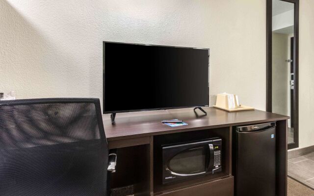 Travelodge by Wyndham Flowood
