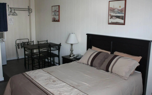 Sunny Beach Motel