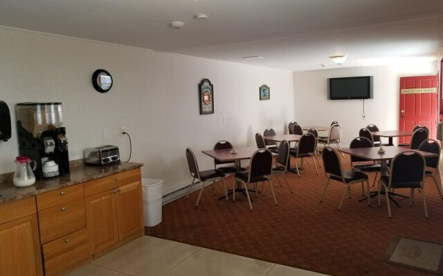 All Seasons Inn and Suites