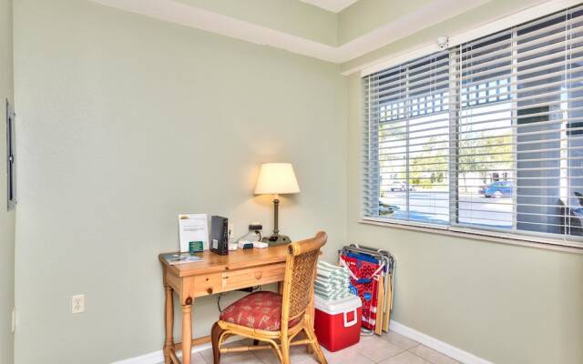 Sienna Golf 2 Bedroom Home by NFVH