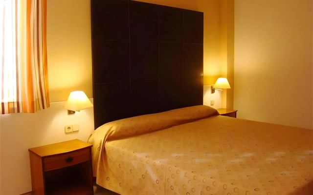 Club Simo Aparthotel