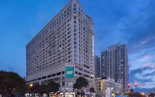 Do A Land V Hotel (xingshaZhongmao City)