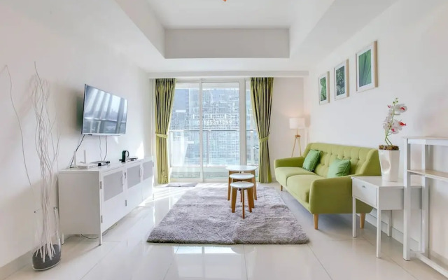 Staycation Jakarta Kensington Royal