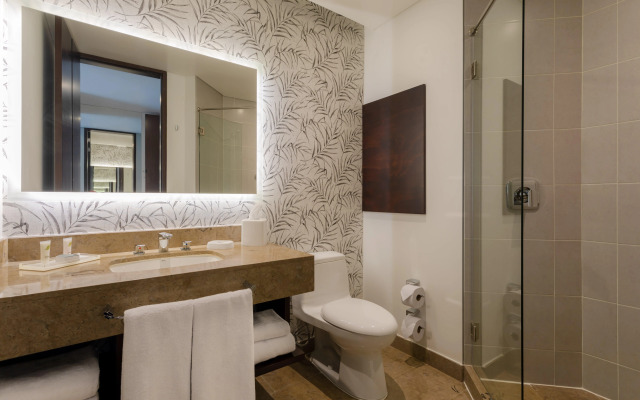 Holiday Inn Bogota Airport by IHG