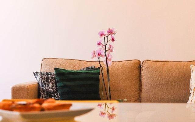JOIVY Bright&cosy 1-bed Apt, moments from Avenida da Liberdade