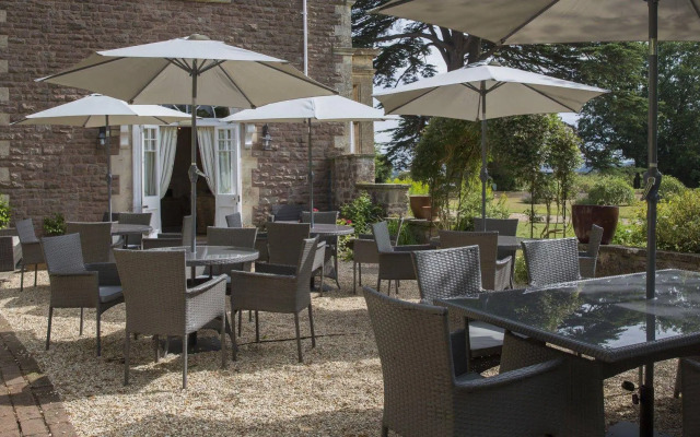 Glewstone Court Country House Hotel