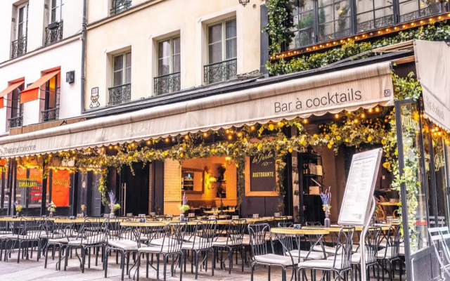 Lovely Studio Center of Paris