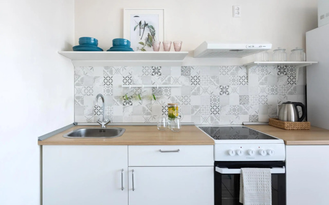 Апартаменты на проспекте Космонавтов 61 к2