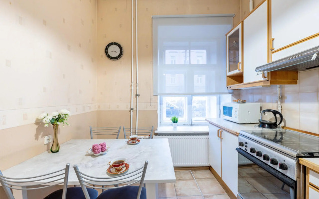 Апартаменты на Невском проспекте, 115