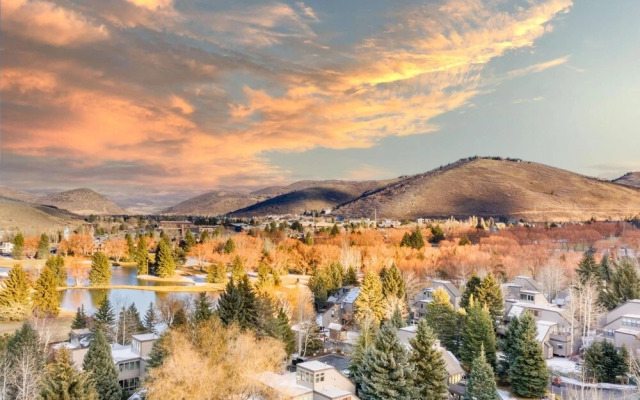 Three Kings - Slopeside