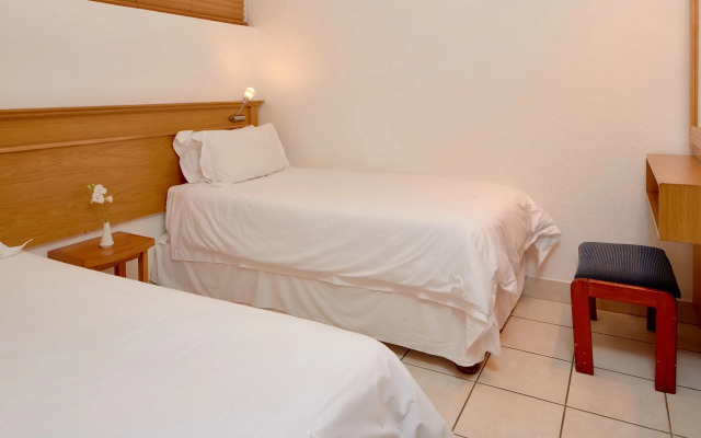 First Group La Montagne