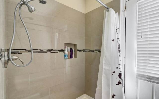 2BR Scottsdale Kierland Unit