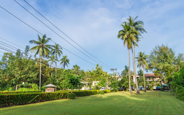 Lanta Pura Beach Resort