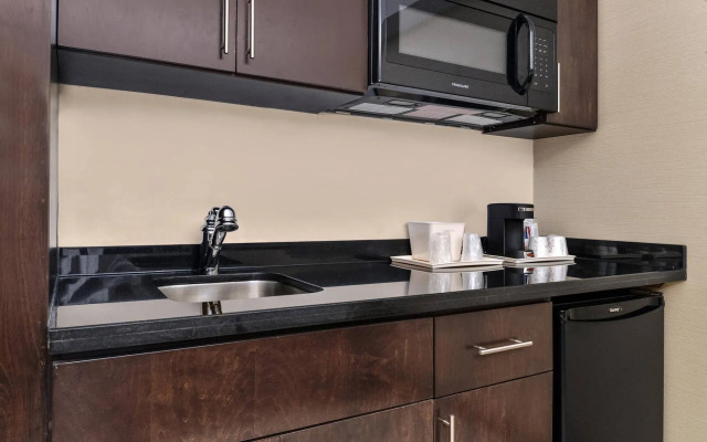 Comfort Inn Brampton