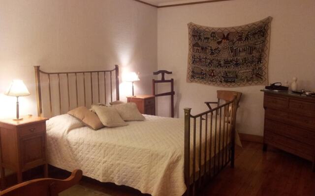 816 B&B
