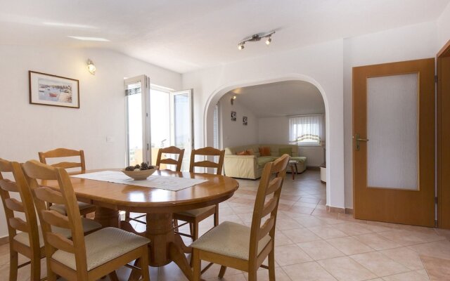 Sunlit Apartment Near Sea in Labin