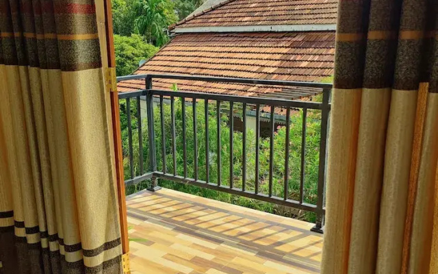 Randi Guest House