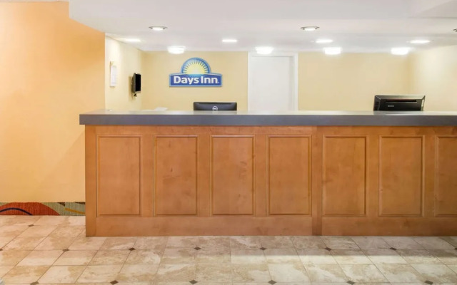 Days Inn Roanoke Near I-81
