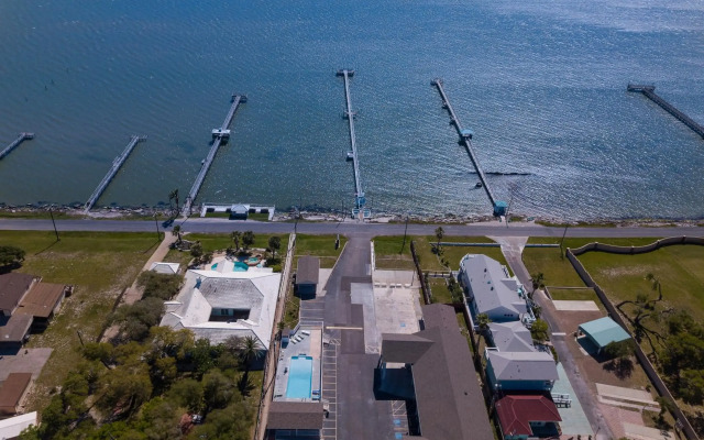 Quality Inn Rockport on Aransas Bay