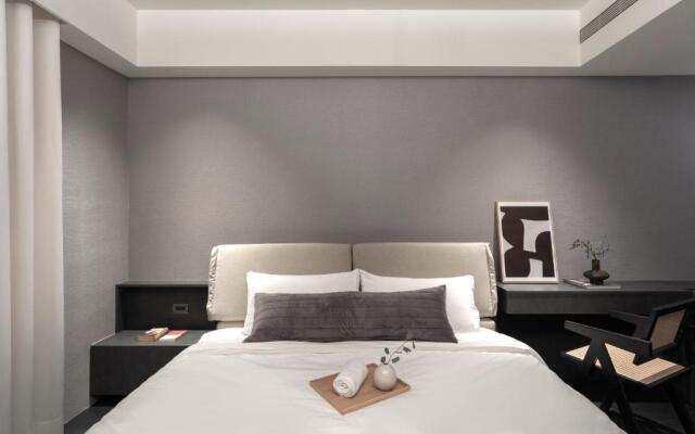 Olala Lin Suites