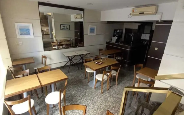 Hotel Albamar