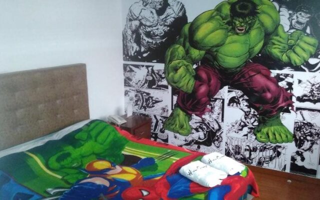 Hotel Comic City