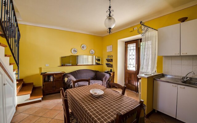 House With 3 Bedrooms in Castelnuovo di Garfagnana, With Furnished Ter