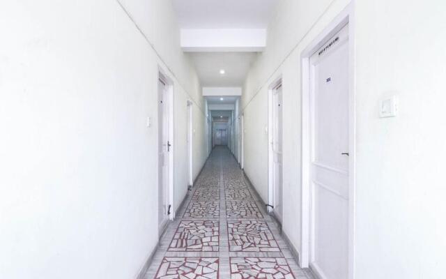 OYO 47526 Hotel Himalaya Residency
