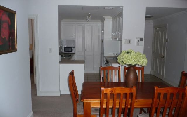 City Escape 2BD in Adelaides East End 3