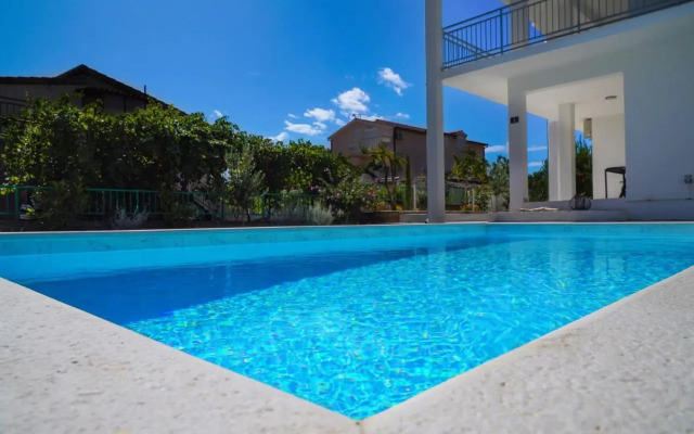 TayLa-Apartment Vodice