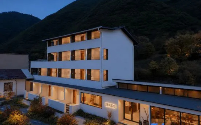 Cloud back to Sunsite Jiuzhai Wangshan Residence