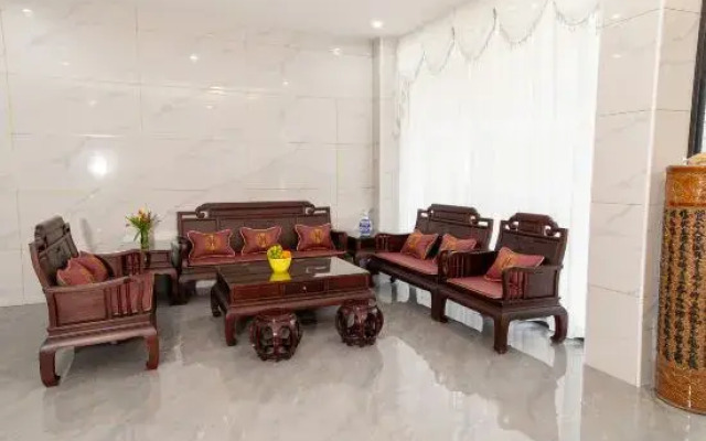 Poly Homestay (Yangshuo Yulonghe Branch)