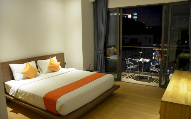 The Scenery City Hotel