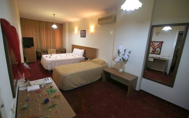 Aykut Palas Otel