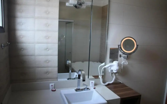 Hotel Piratininga Amazonas