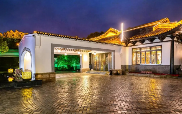 Rezen Retreat(Shanghai Sanjia Xintiandi Tourism Resort)