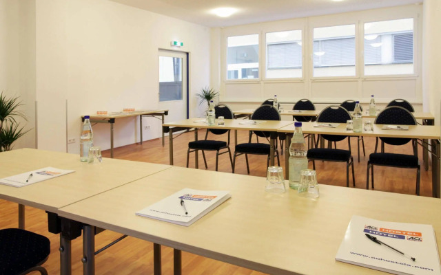 a&o Frankfurt Galluswarte - Hostel