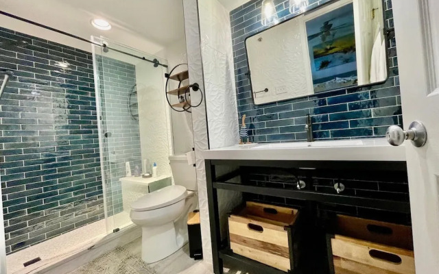 Wilmington Avenue 50 #106